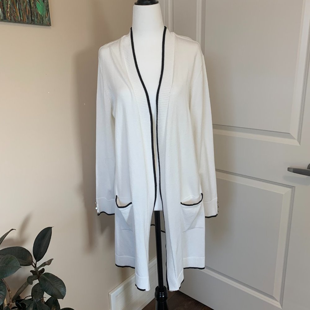 89th+Madison,Long white cardigan, M
